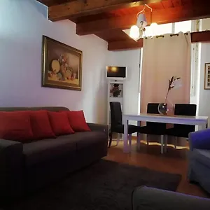  Apartament Coronari 45